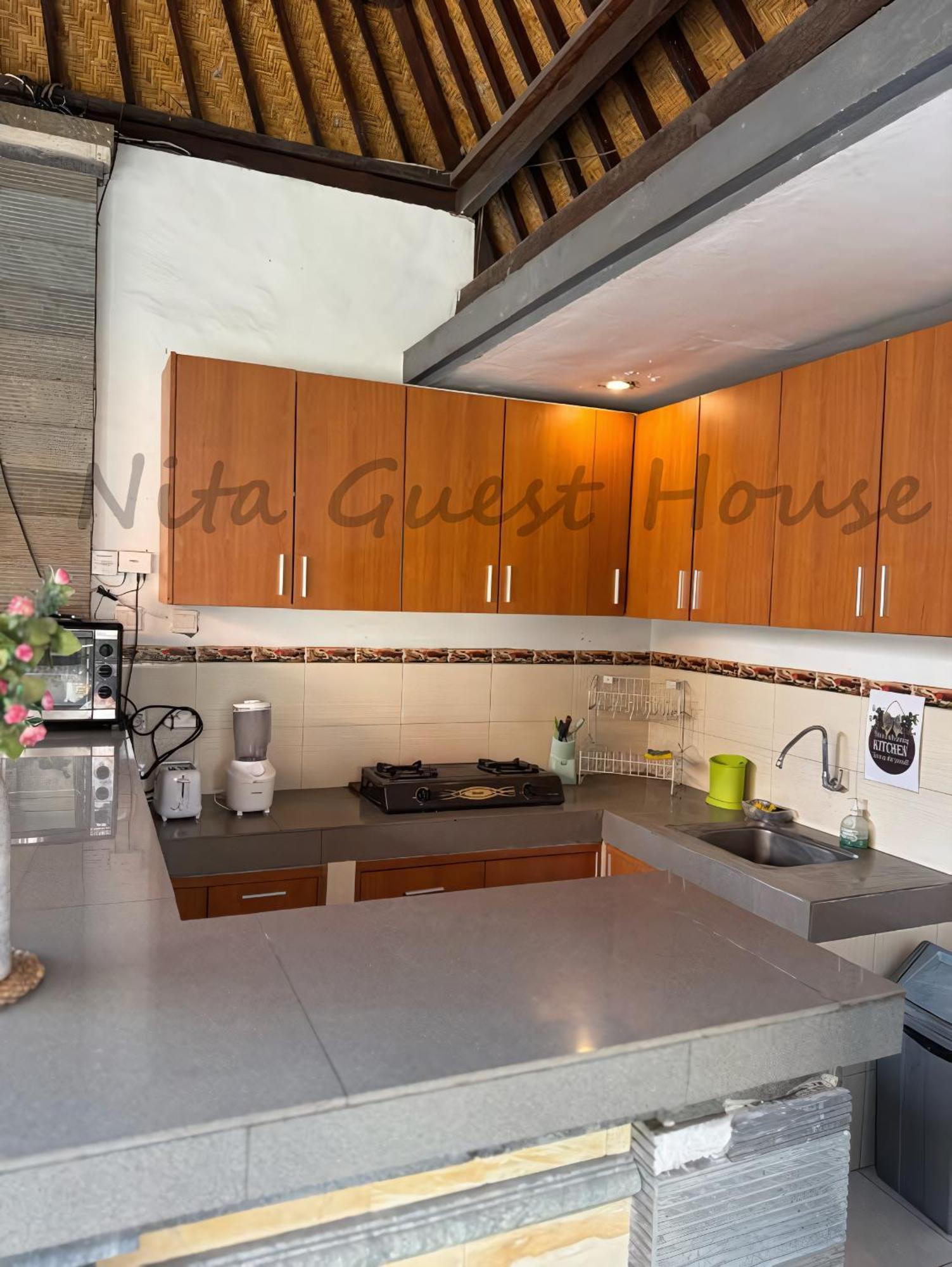 Nita Guest House Bali Canggu Екстериор снимка