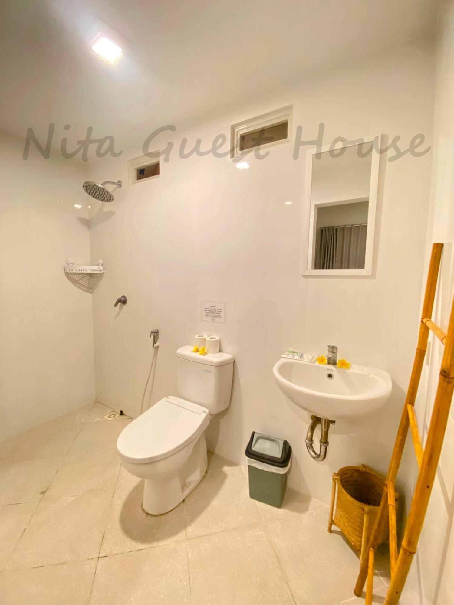 Nita Guest House Bali Canggu Екстериор снимка