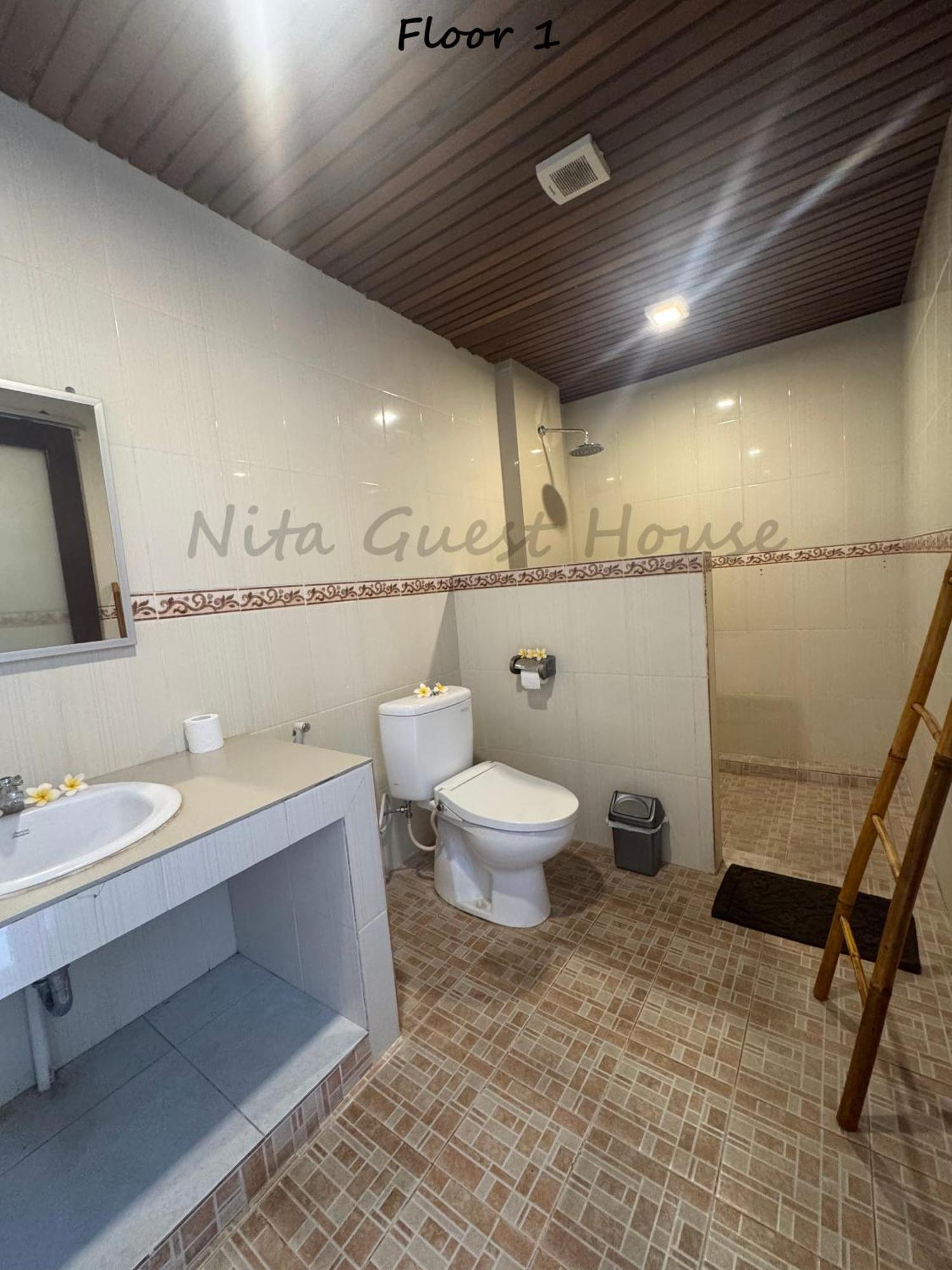 Nita Guest House Bali Canggu Екстериор снимка